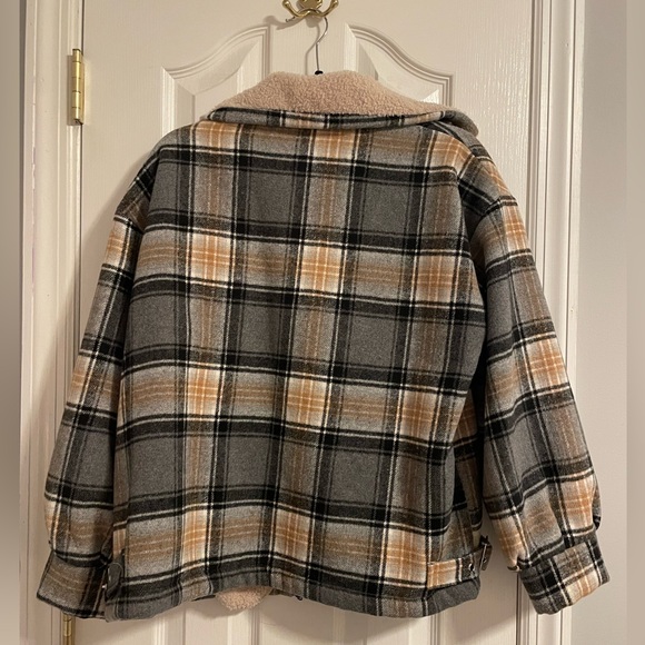 Shein - Sherpa Plaid Jacket - Picture 2 of 3
